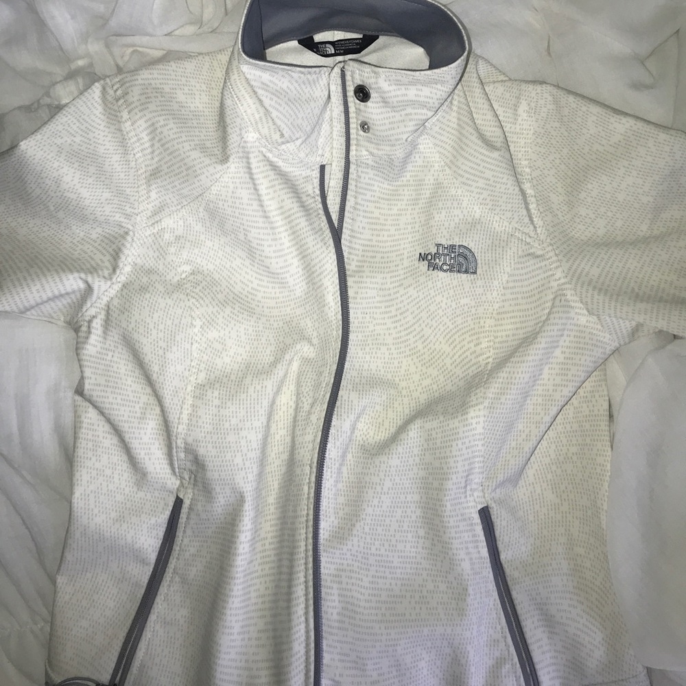 Lightweight North Face patterned jacket